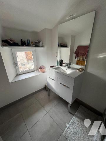 Immeuble de rapport placement financier rare à Chemillé. À Chemillé, rare opportunité d'investi...