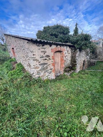 Immeuble de rapport placement financier rare à Chemillé. À Chemillé, rare opportunité d'investi...