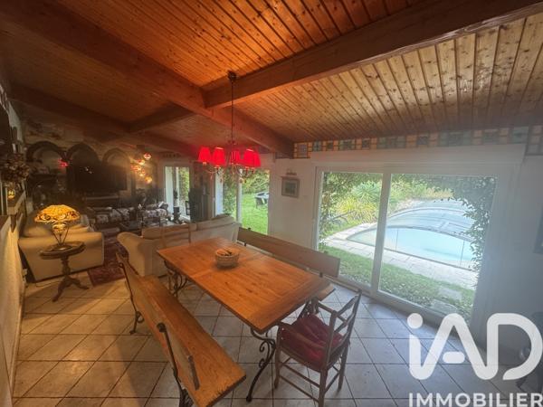 Maison à vendre 8 pièces 199 m² Château-Thierry