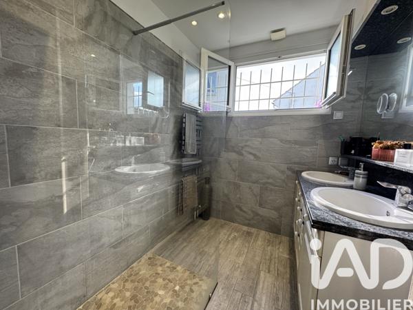 Maison à vendre 8 pièces 199 m² Château-Thierry