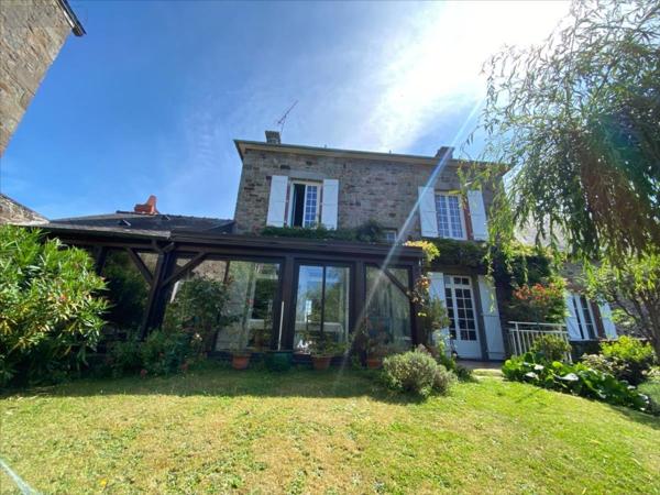 Maison à vendre à Dol-de-Bretagne en Ille-et-Vilaine (35120), ref : 35130-1084894