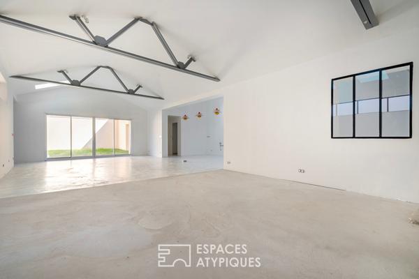 Loft à aménager avec jardin