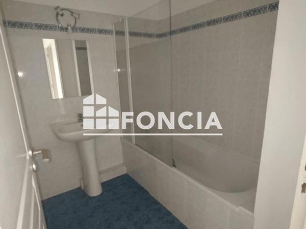 Location Appartement 2 pièces 49.72 m² - Meximieux 01800