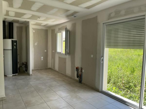 Maison à vendre |  Saint-Astier |  4 pièces | 90 m²