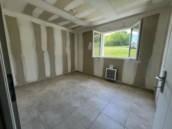 Maison à vendre |  Saint-Astier |  4 pièces | 90 m²