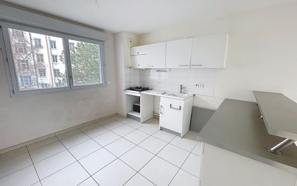 Appartement à vendre    3 pièces • 68 m2 Lyon 7