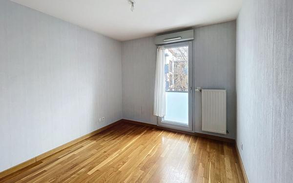 Appartement à vendre    3 pièces • 68 m2 Lyon 7