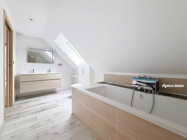 À vendre - Maison individuelle, 4 pièces située à Nouzilly (37380)