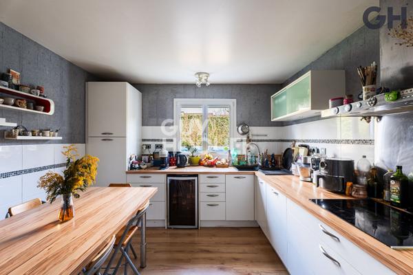 MAISON FAMILIALE DE TYPE ACACIA (177m²) À SOISY-SUR-SEINE