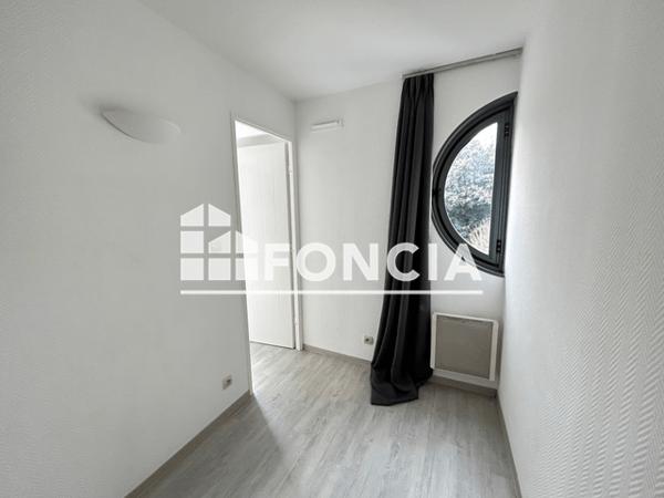 Location Studio 24.35 m² - 6 A 20 RUE VAUX DE FOLETIER La Rochelle 17000