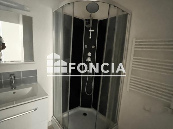 Location Studio 30.73 m² - 8 RUE CARPENTEYRE Bordeaux 33000