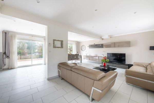 Maison BBC à vendre 8 pièces 179m² - Proche Sarcelles Village