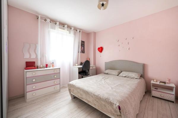 Maison BBC à vendre 8 pièces 179m² - Proche Sarcelles Village