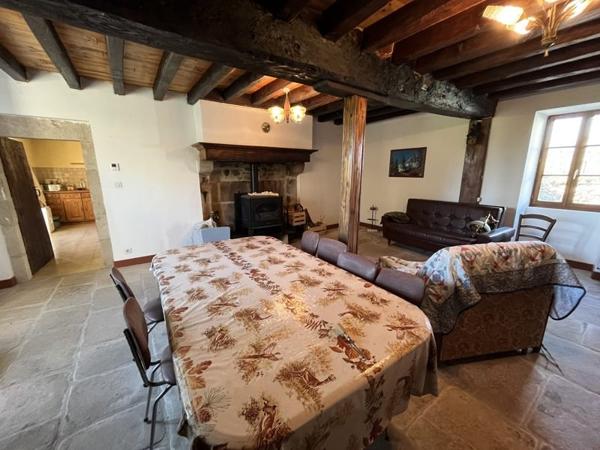 Maison à vendre |  Saint-Sornin-Leulac |  6 pièces | 147 m²