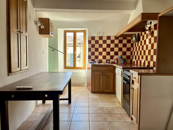 Saint-Michel-l'Observatoire (04870) Saint-Michel-L'observatoire : Maison de village de type 3