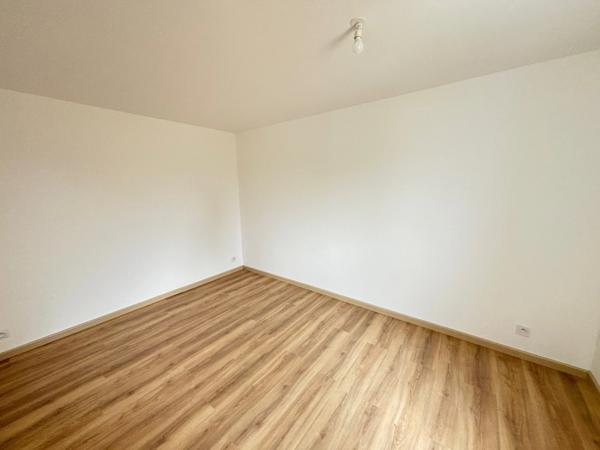 APPARTEMENT AVEC TERRASSE