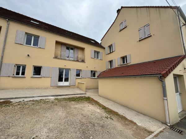 APPARTEMENT AVEC TERRASSE