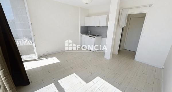 À vendre Studio 21 m² - Caen 14000
