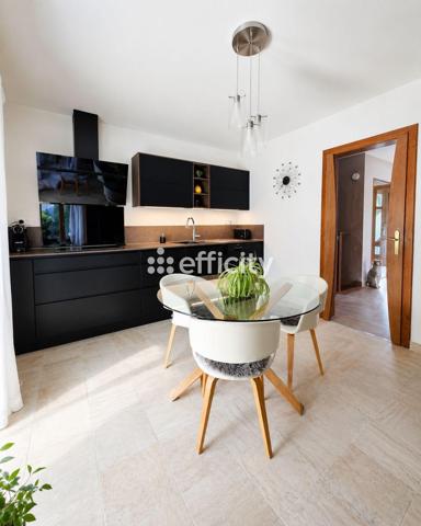 Maison
         6 pièces
        - 165 m² Exclusivité 455 800 € *