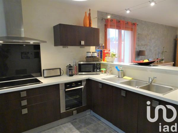 Maison traditionnelle 8 pièces de 133 m² à Vandenesse-en-Auxois (21320)