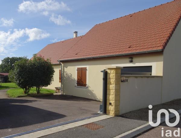 Maison traditionnelle 8 pièces de 133 m² à Vandenesse-en-Auxois (21320)