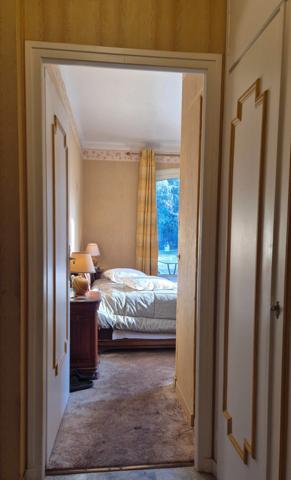 Belle propriété 8 pièces avec piscine PRADES (66)