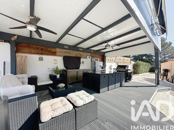 Maison à vendre 8 pièces 194 m² Roquebrune-sur-Argens