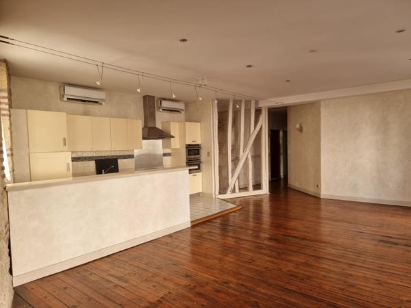 Location Appartement109 m² - 4 Pièces - AGEN (47000)
