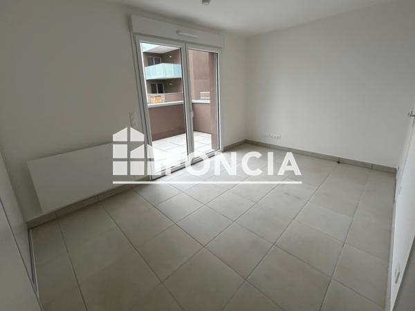 Location Studio 22.77 m² - RUE DUMONT D'URVILLE Le Havre 76600