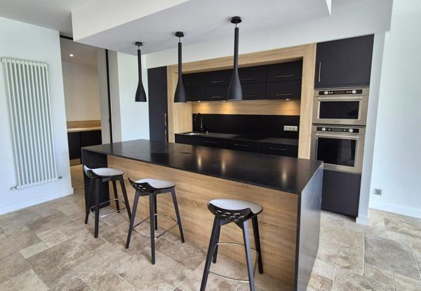 BORDEAUX NANSOUTY - COMME UNE MAISON - JARDIN 180 M2 - PISCINE - PRESTATIONS HAUT DE GAMME - CALME