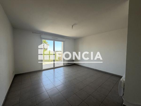 Location Appartement 2 pièces 46.2 m² - 221 BOULEVARD ERNEST HEMINGWAY Beziers 34500