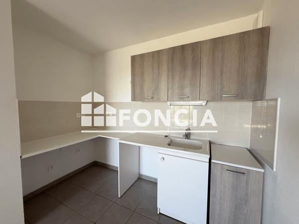 Location Appartement 2 pièces 46.2 m² - 221 BOULEVARD ERNEST HEMINGWAY Beziers 34500