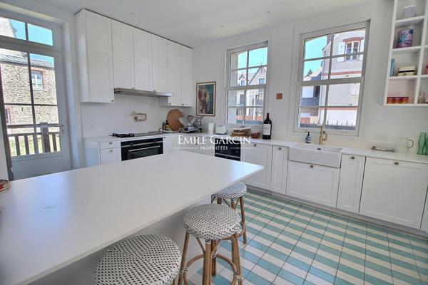 A VENDRE propriété de caractère à Saint Lunaire