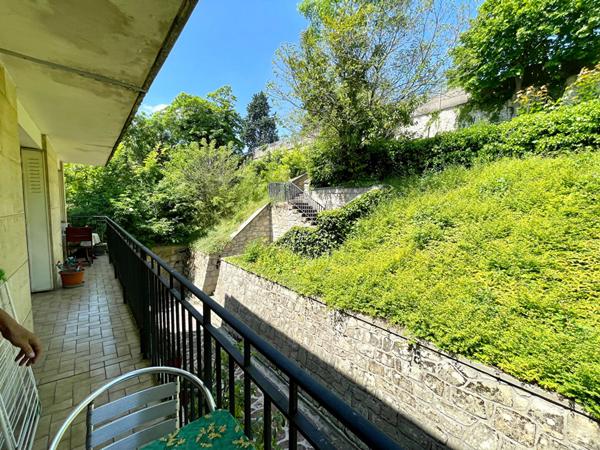 Appartement Saint Maurice 5 pièces 110 m2 + cave + 2 pkg