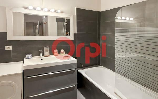 Appartement à louer    2 pièces • 57,74 m2 Lyon 3