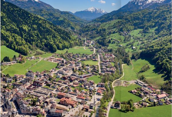 Thônes (74230) GARAGE NEUFS 13M2 CENTRE VILLE THONES