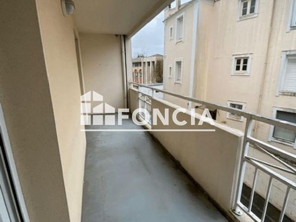 Location Appartement 2 pièces 42.3 m² - 4 ET 6 RUE LEON LALANNE Mont-de-marsan 40000