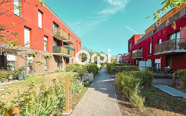 Appartement à vendre    3 pièces • 67,93 m2 Mons-en-Baroeul