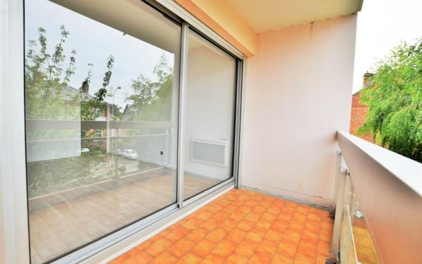 Appartement à louer    1 pièce •  Abbeville