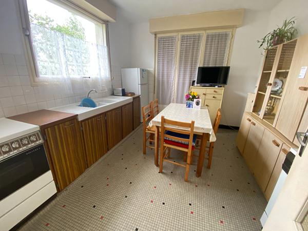 A VENDRE maison 4 chambres CENTRE COMBOURG