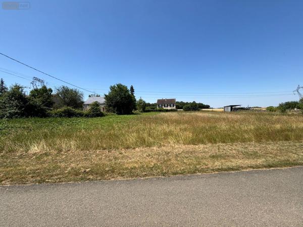 Terrain à Batir à vendre à Sassierges-Saint-Germain dans l'Indre (36120), ref : JA/775