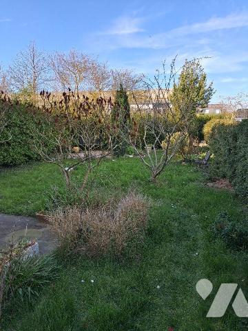 A VENDRE EXCLUSIVITE 
Maison semi individuelle de 83m² construite en 1973 sur une parcelle de ...