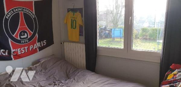 Maison à Vendre à Foucarmont (76340) en Seine-Maritime (76)

Cette maison, d'une surface habi...