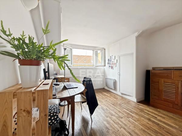 Appartement Montreuil 3 pièces 42,40 m² (surface au sol totale : 45,37 m²)