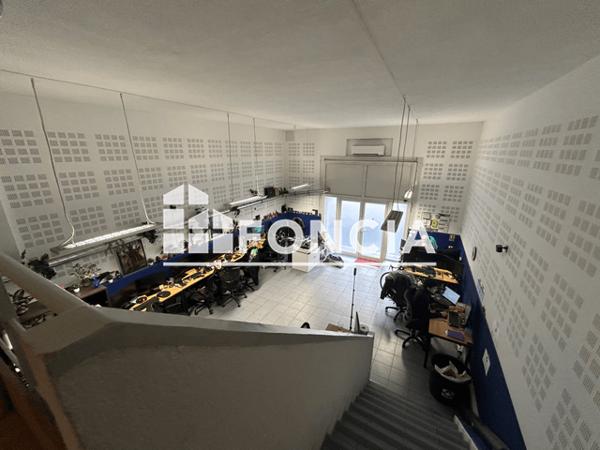 Location Local commercial 160 m² - Marseille 13002