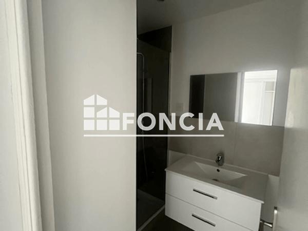 Location Appartement 3 pièces 51.83 m² - 12 BOULEVARD DES TILLEULS Marseille 13013