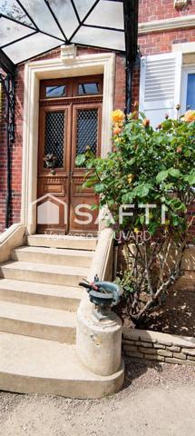 Maison de caractère 4 chambres avec jardin et garage