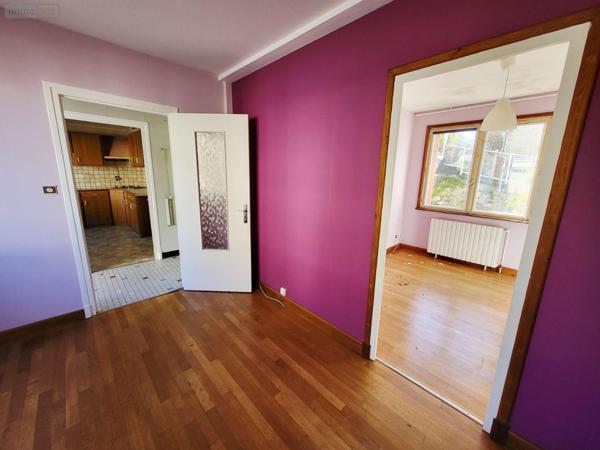 Immeuble de rapport à vendre à Merlines en Corrèze (19340), ref : UM 1298