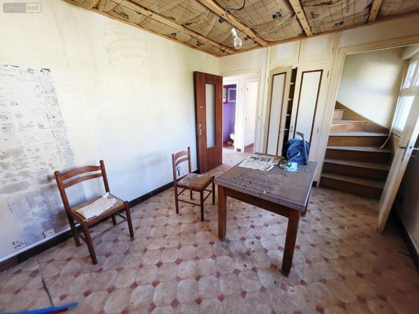 Immeuble de rapport à vendre à Merlines en Corrèze (19340), ref : UM 1298