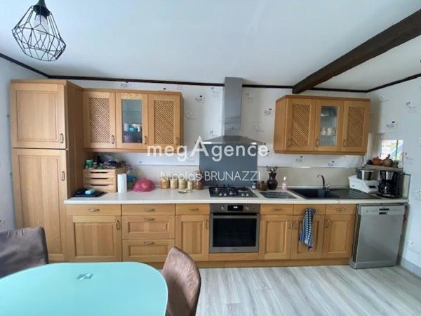 Maison à VIMOUTIERS, 61120 - 6 pièces 107m²